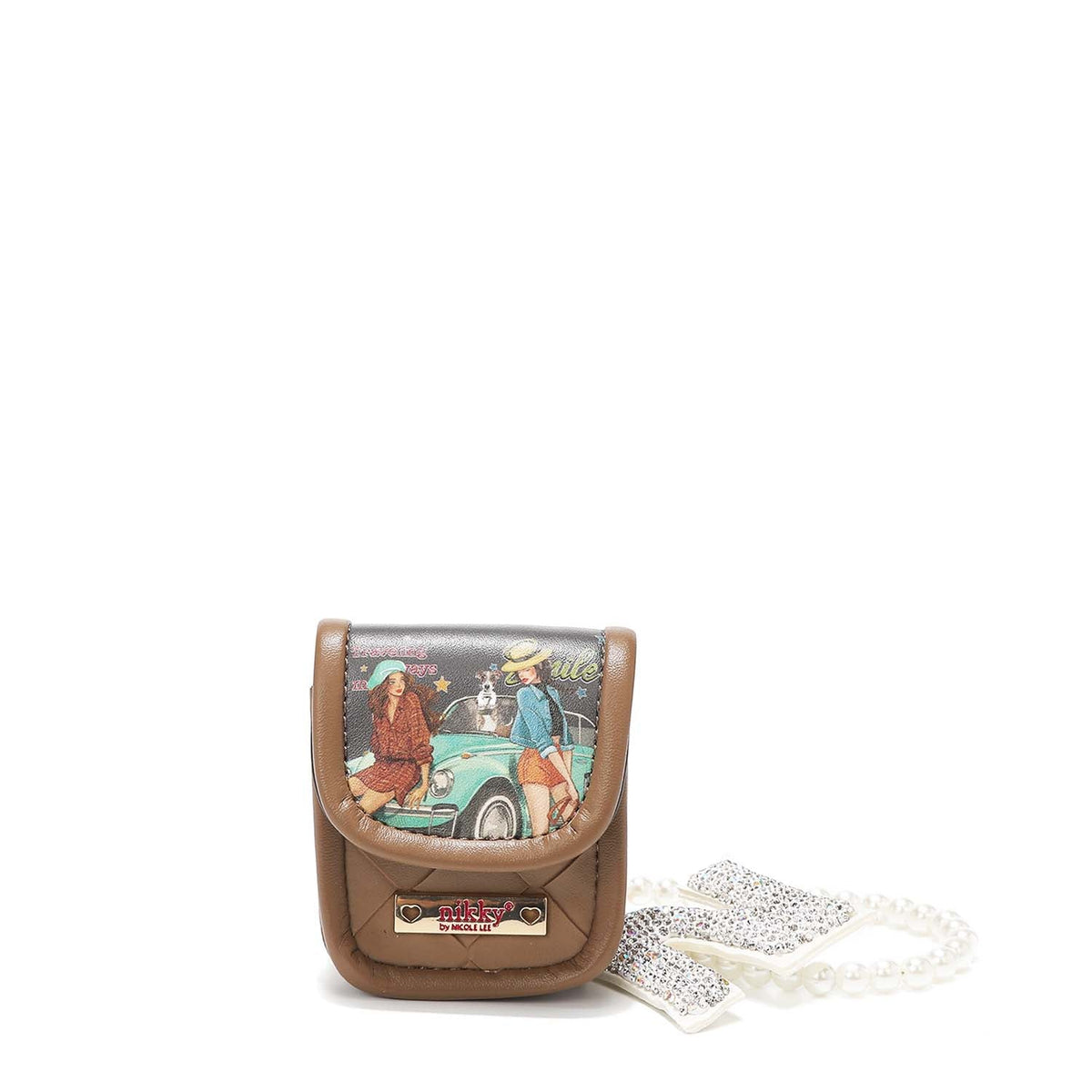 LLAVERO CON PORTAAUDÍFONOS Y PULSERA DE PERLAS NIKKY
