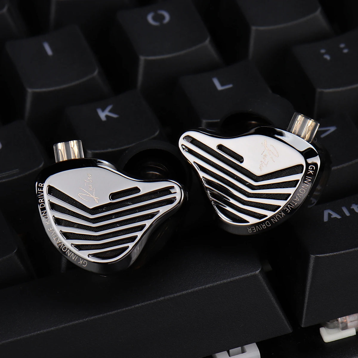 GK KUNTEN Earphones New Generation Dynamic Driver Unite Headests Hifi Music Earbuds DJ Headphones