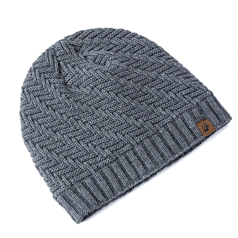 Gorro de invierno unisex con etiqueta, gorro de punto de moda para hombres y mujeres, gorro tipo beanie, gorro deportivo cálido con forro de felpa para exteriores